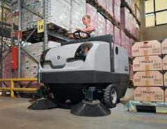 SPAZZATRICE NILFISK SR1450 B
