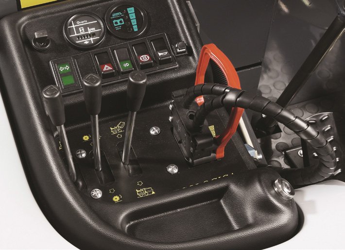 SPAZZATRICE NILFISK SR1450 B