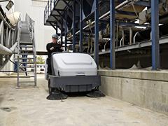 SPAZZATRICE NILFISK SR1601 B